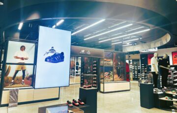 Foot Locker/ Kids Foot Locker